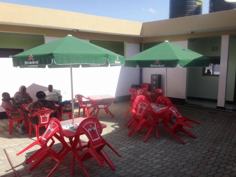 Way Side Hotel Image 20